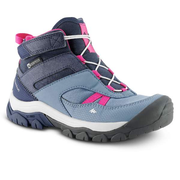 Ботинки для походов водонепроницаемые детские размер 28-34 розово-голубые CROSSROCK MID Quechua