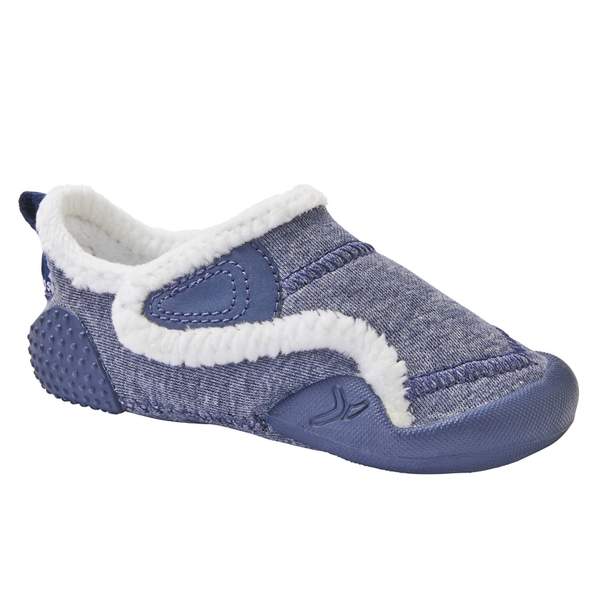 Обувь спортивная для занятия гимнастикой для детей сине-белая BABY LIGHT Domyos